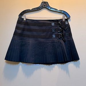 Elie Tahari - Black A-Line Skirt